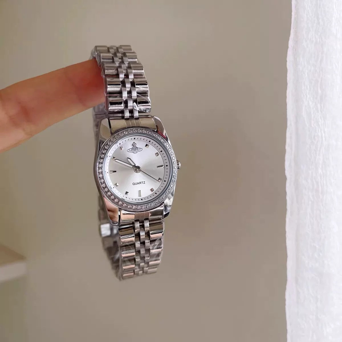 VW Camberwell Watch - White