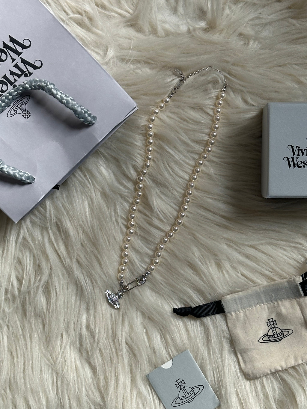 Vivienne Westwood Inspired Pearl Orb Necklace: Silver Safety Pin Choker