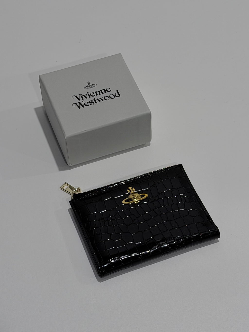 VW Slim Flap Purse - Black