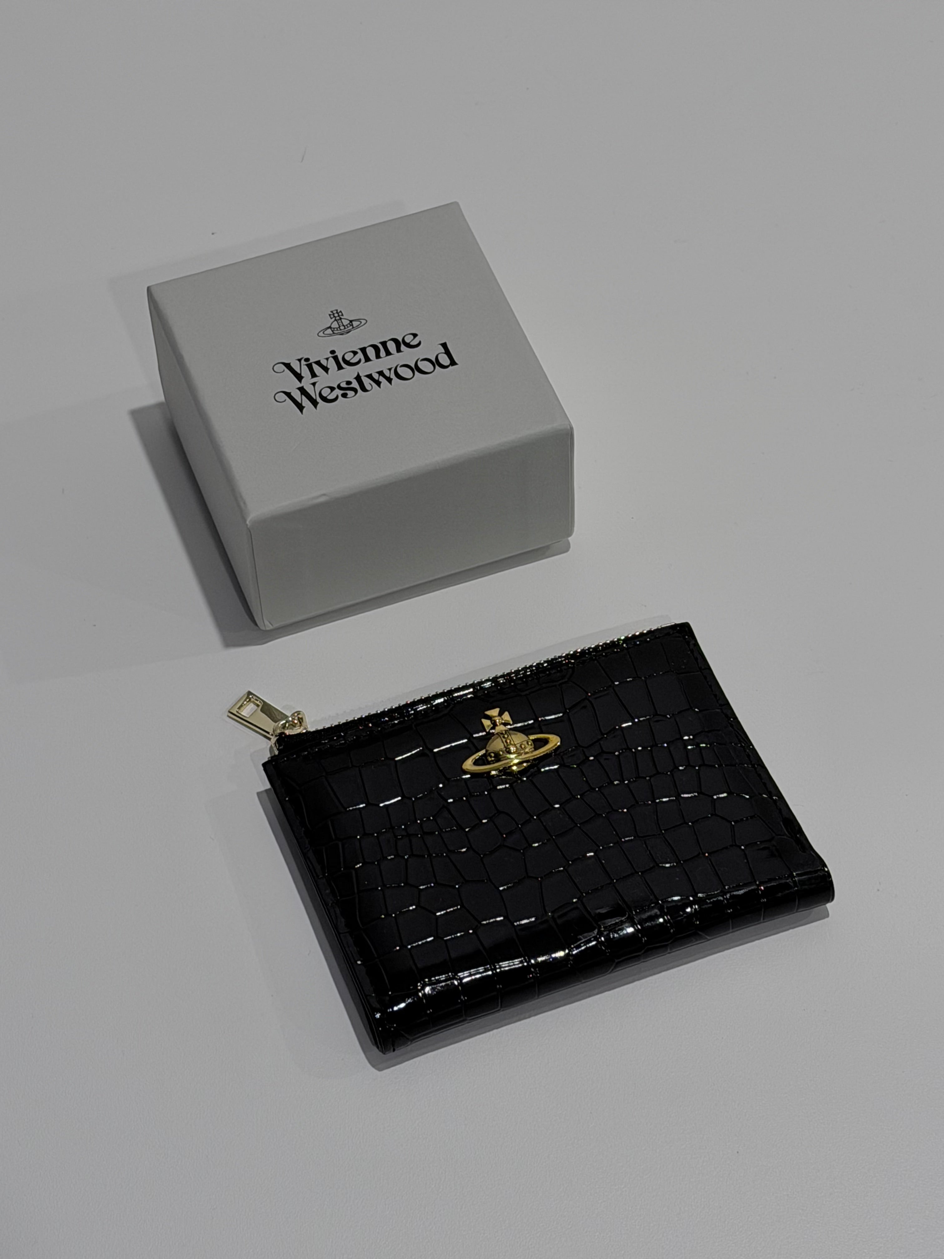 VW Slim Flap Purse - Black