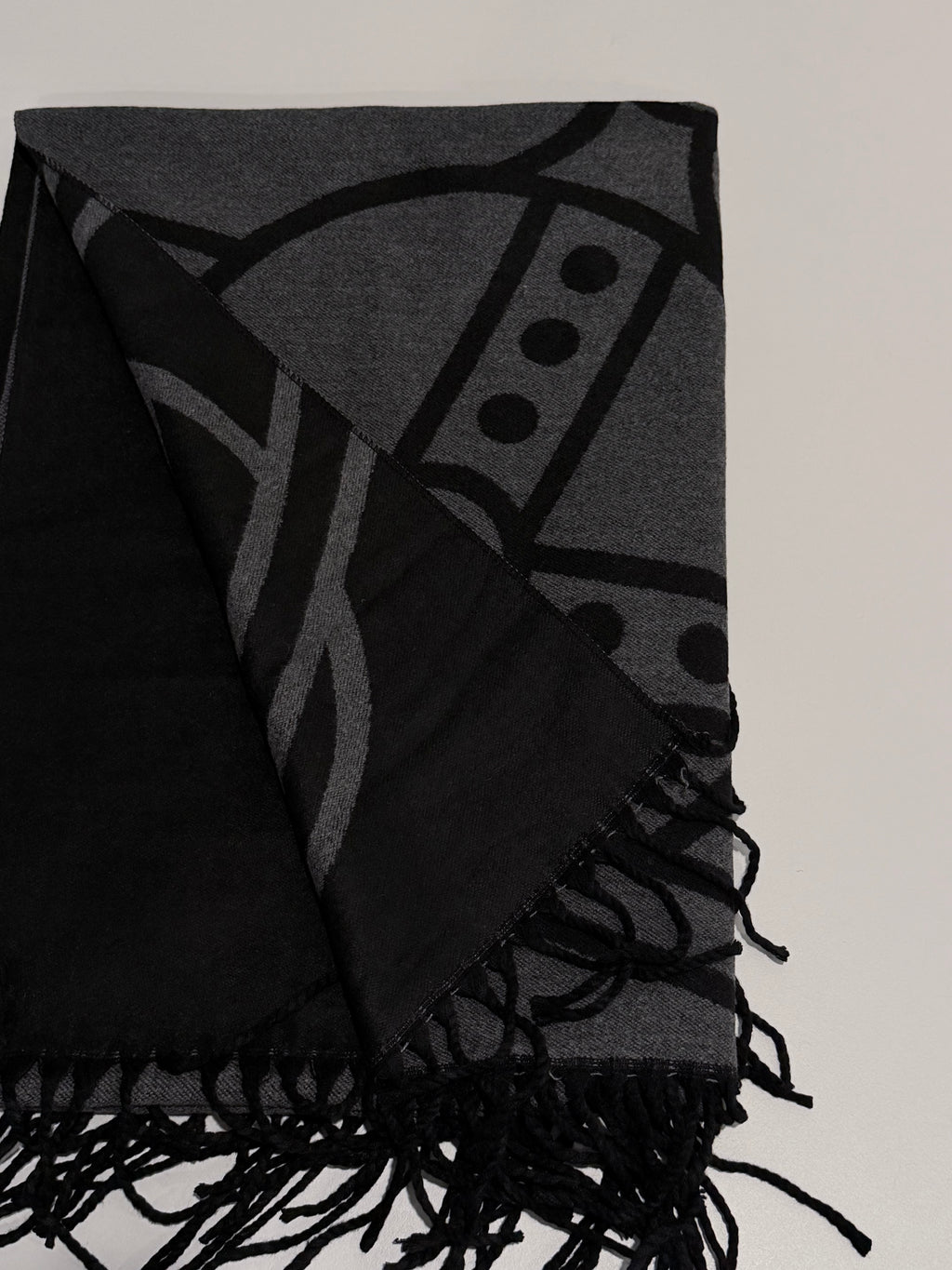VW Double Side Single Orb Scarf - Dark Gray