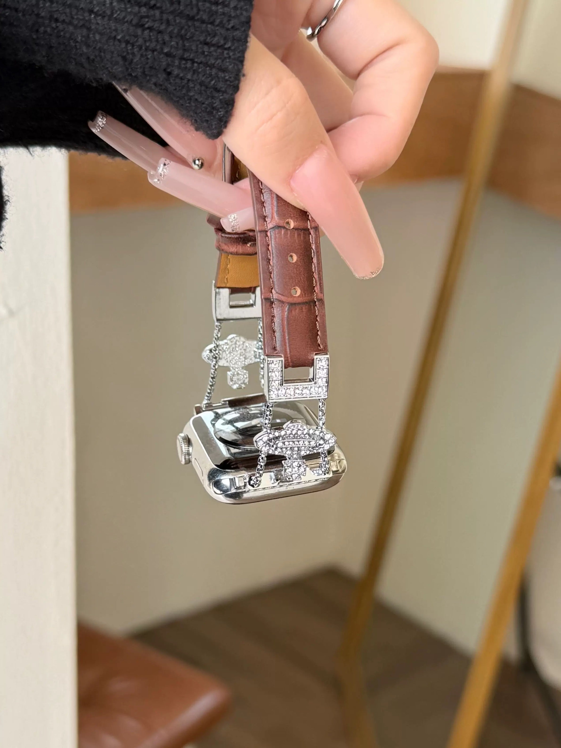 VW Vienna Crystal Watch Strap - Brown