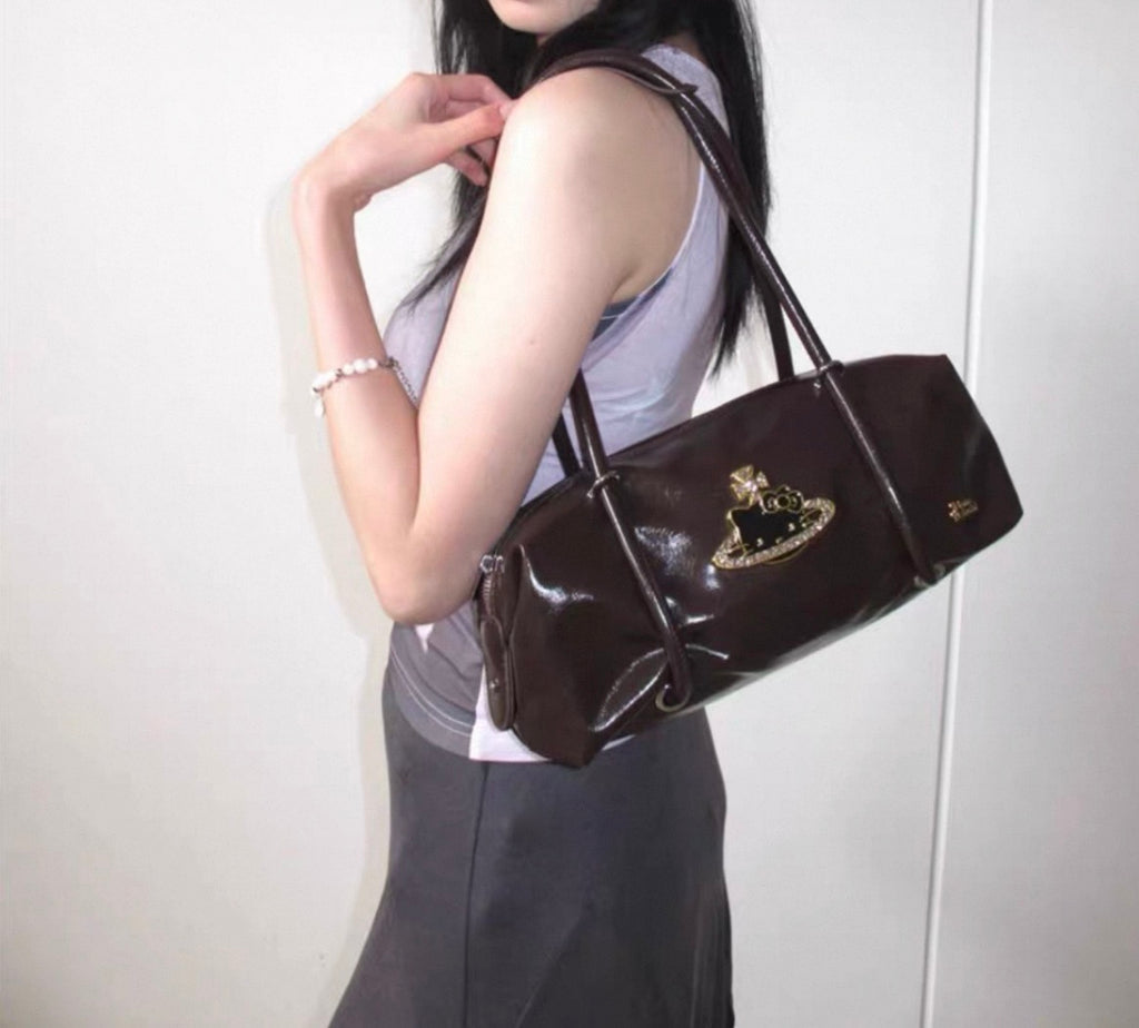VW Shirley Small Holdall x Kitty
