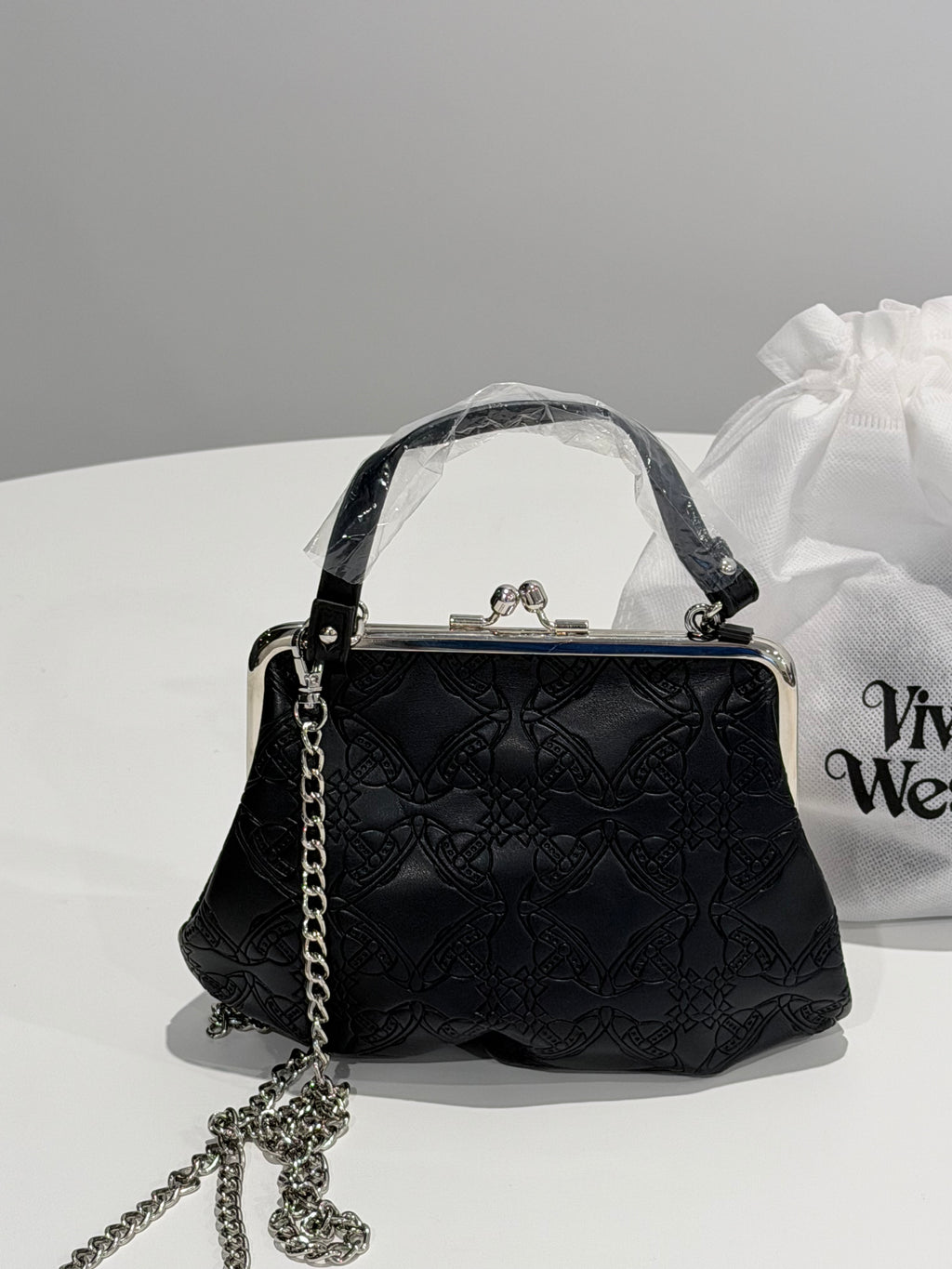 VW Granny Frame Purse - Black Print