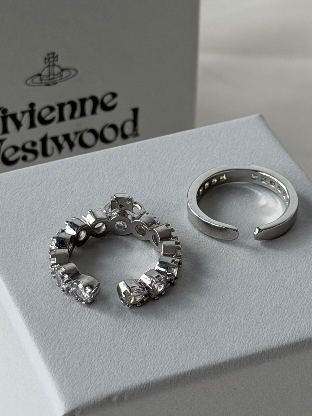 VW Crystal Orb Double Ring - Silver