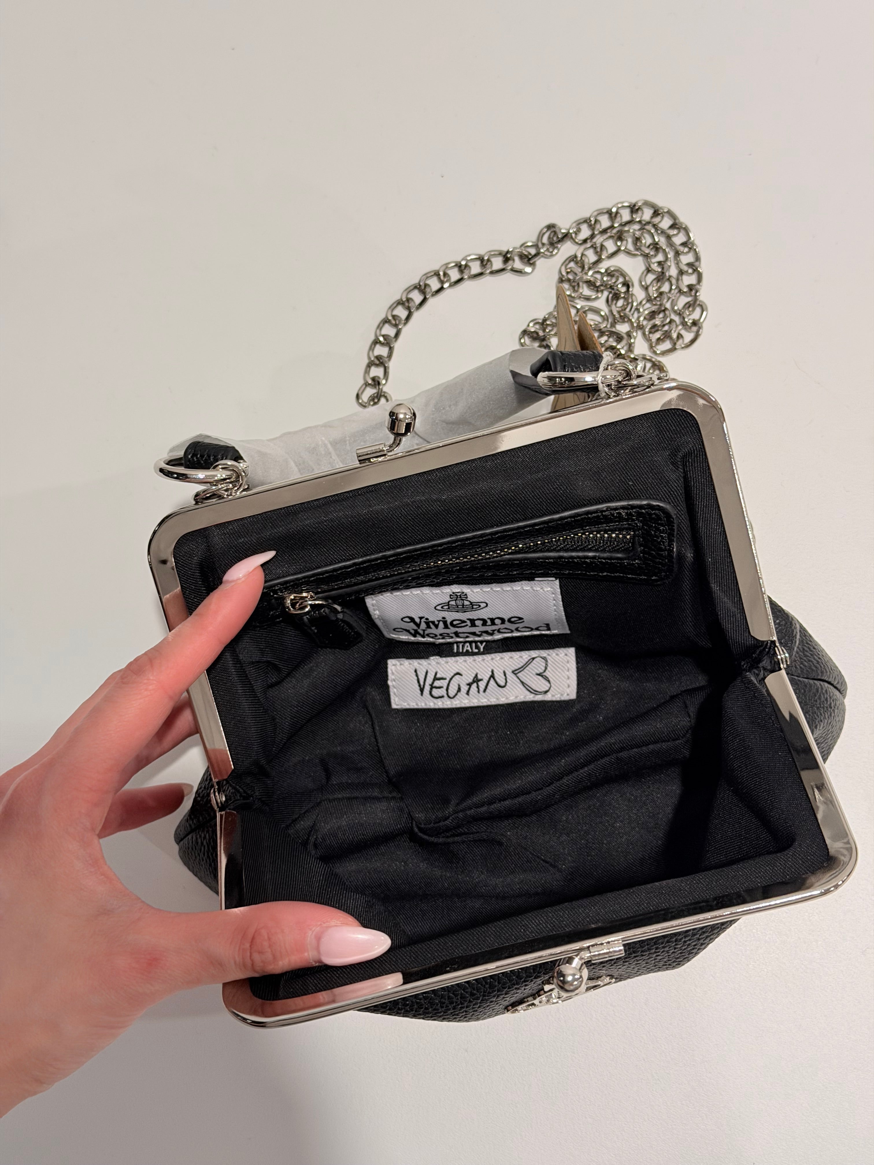 VW Granny Frame Purse - Matte Black