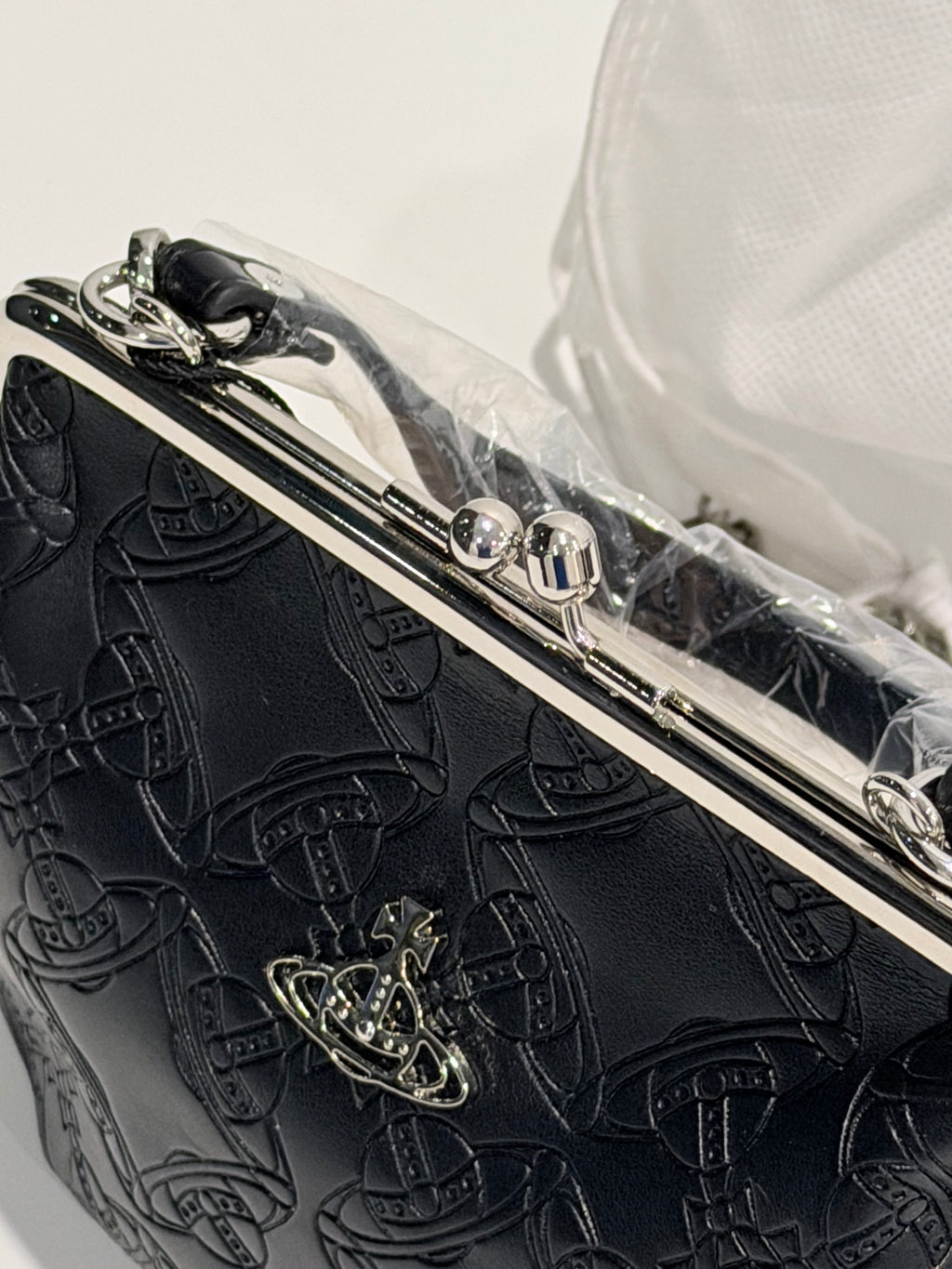 VW Granny Frame Purse - Black Print