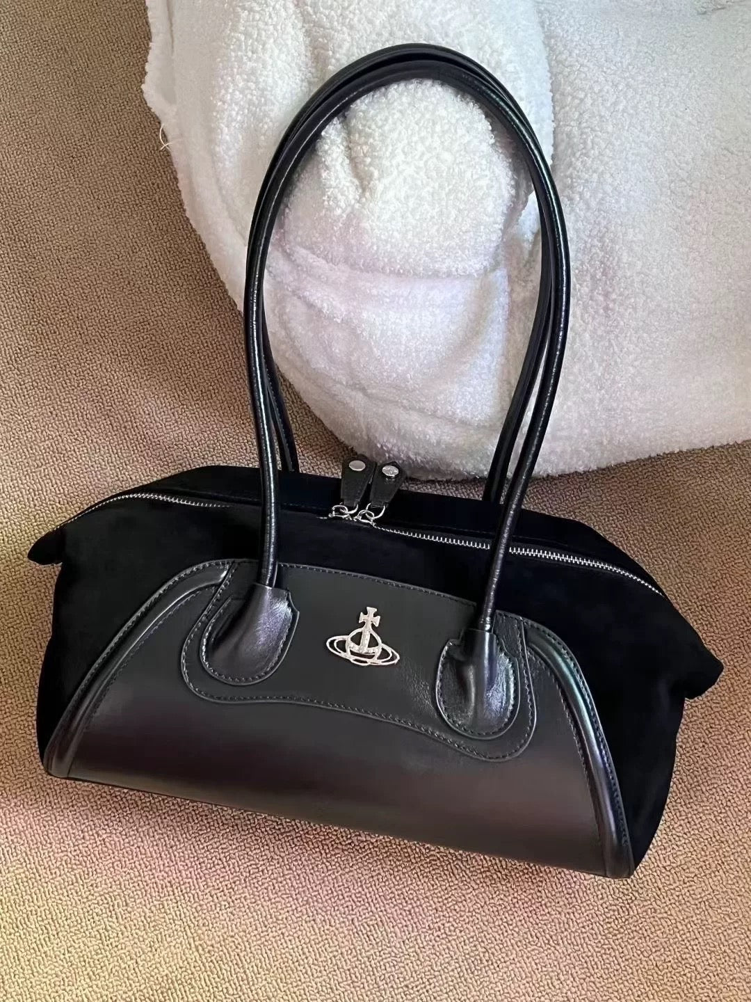 VW Shirley Small Holdall