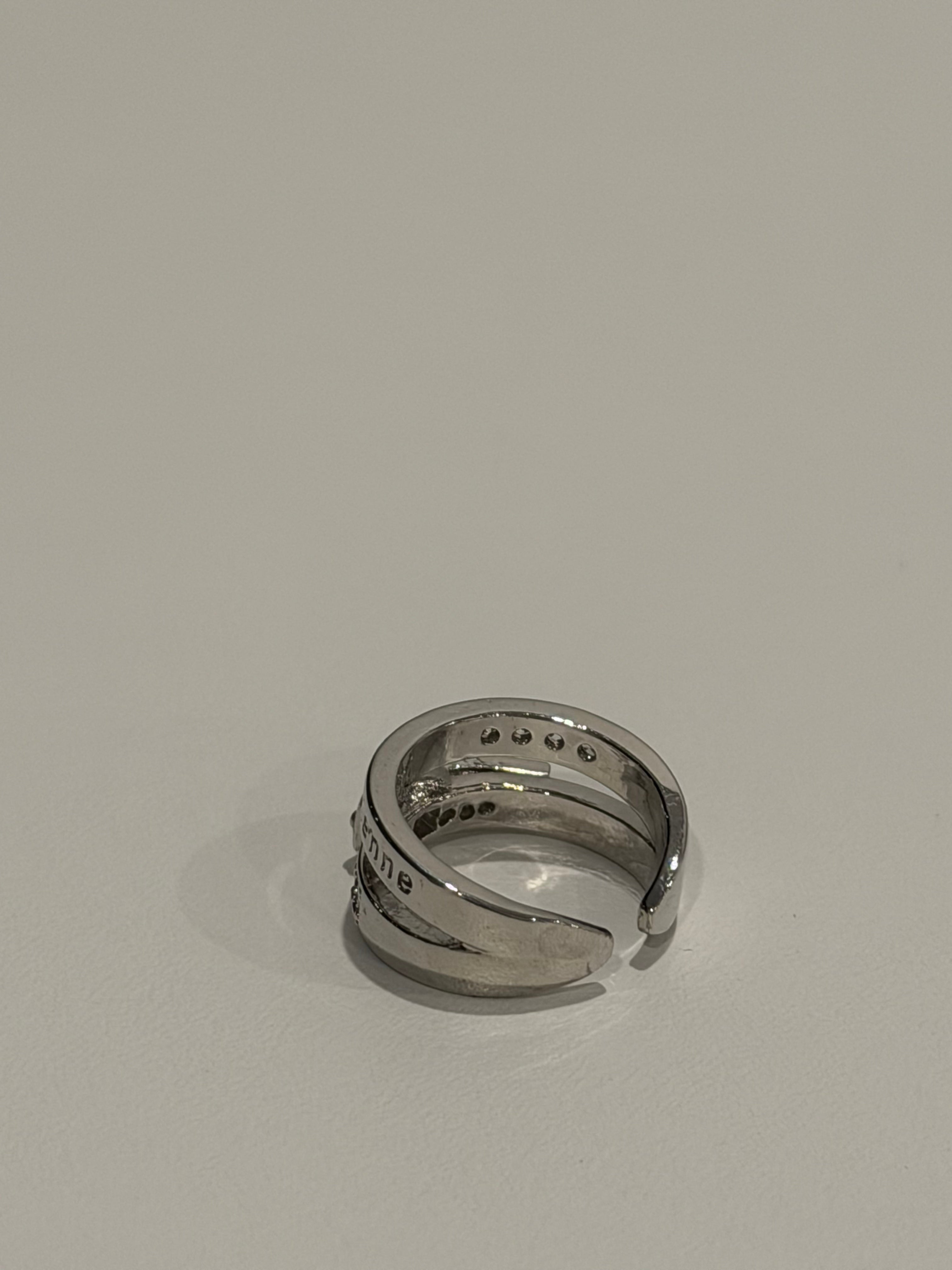 VW Buckle Double Ring - Silver