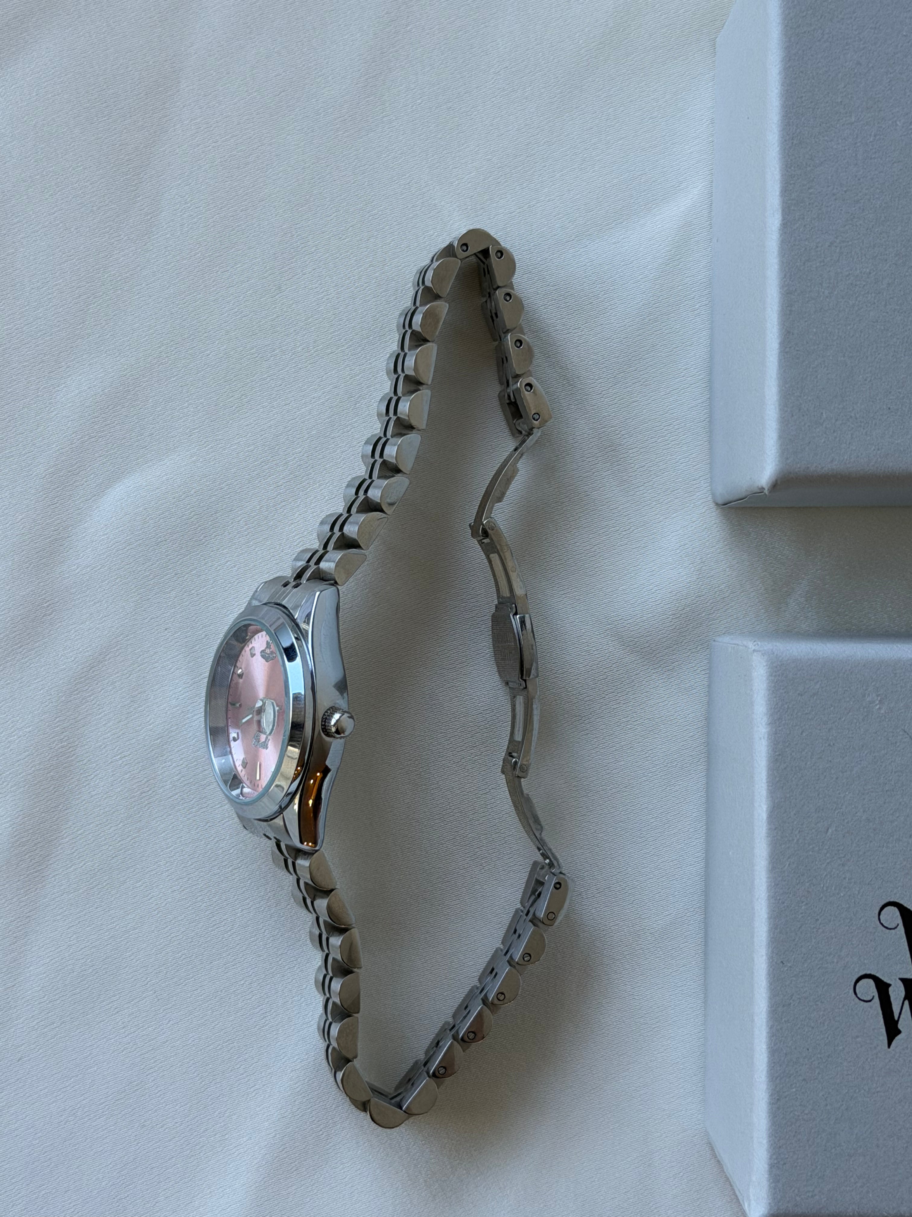VW Little Camberwell Watch - Pink