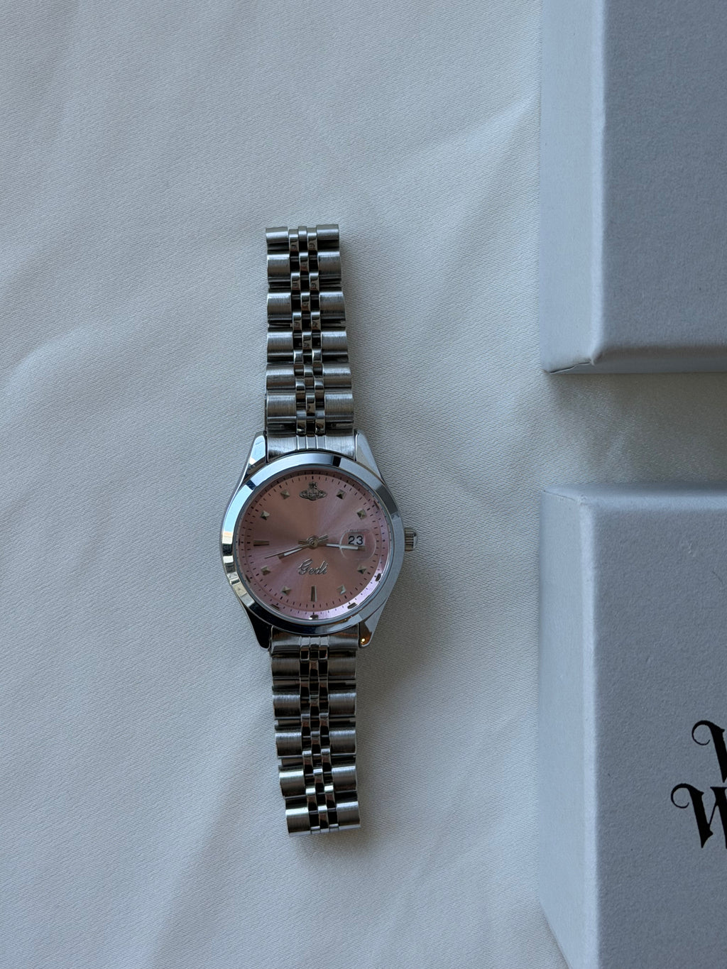 VW Little Camberwell Watch - Pink