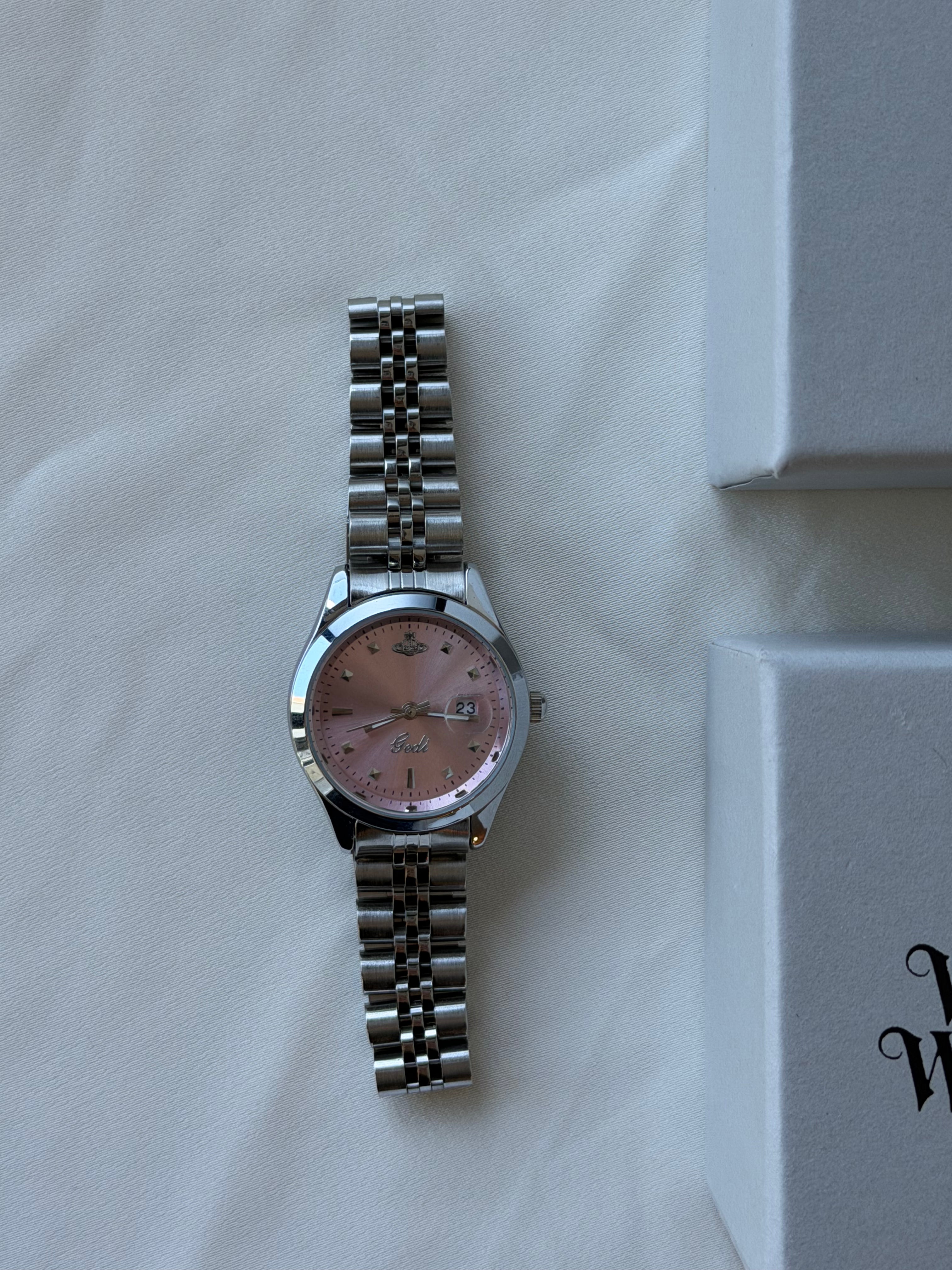 VW Little Camberwell Watch - Pink