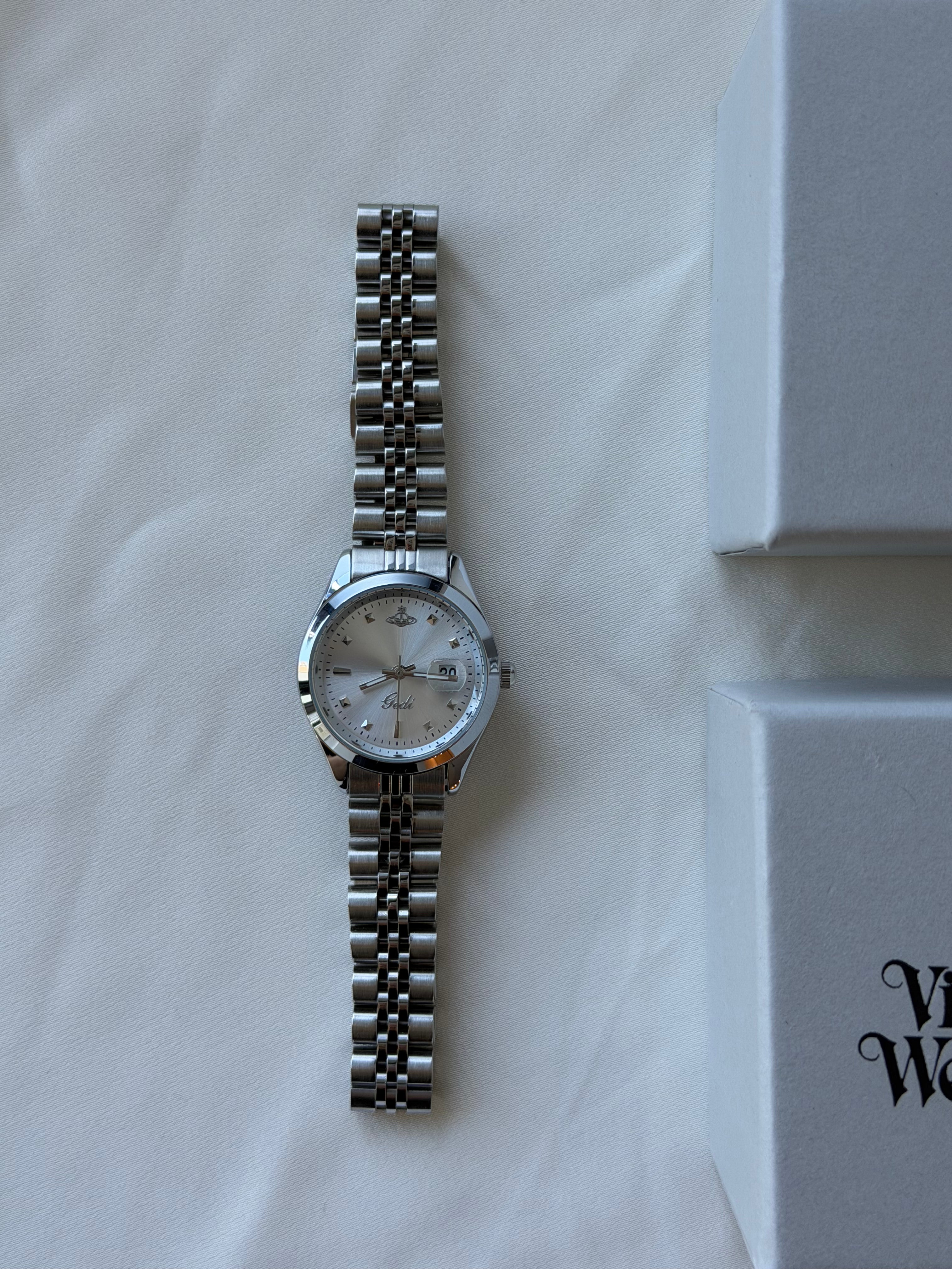VW Little Camberwell Watch - White