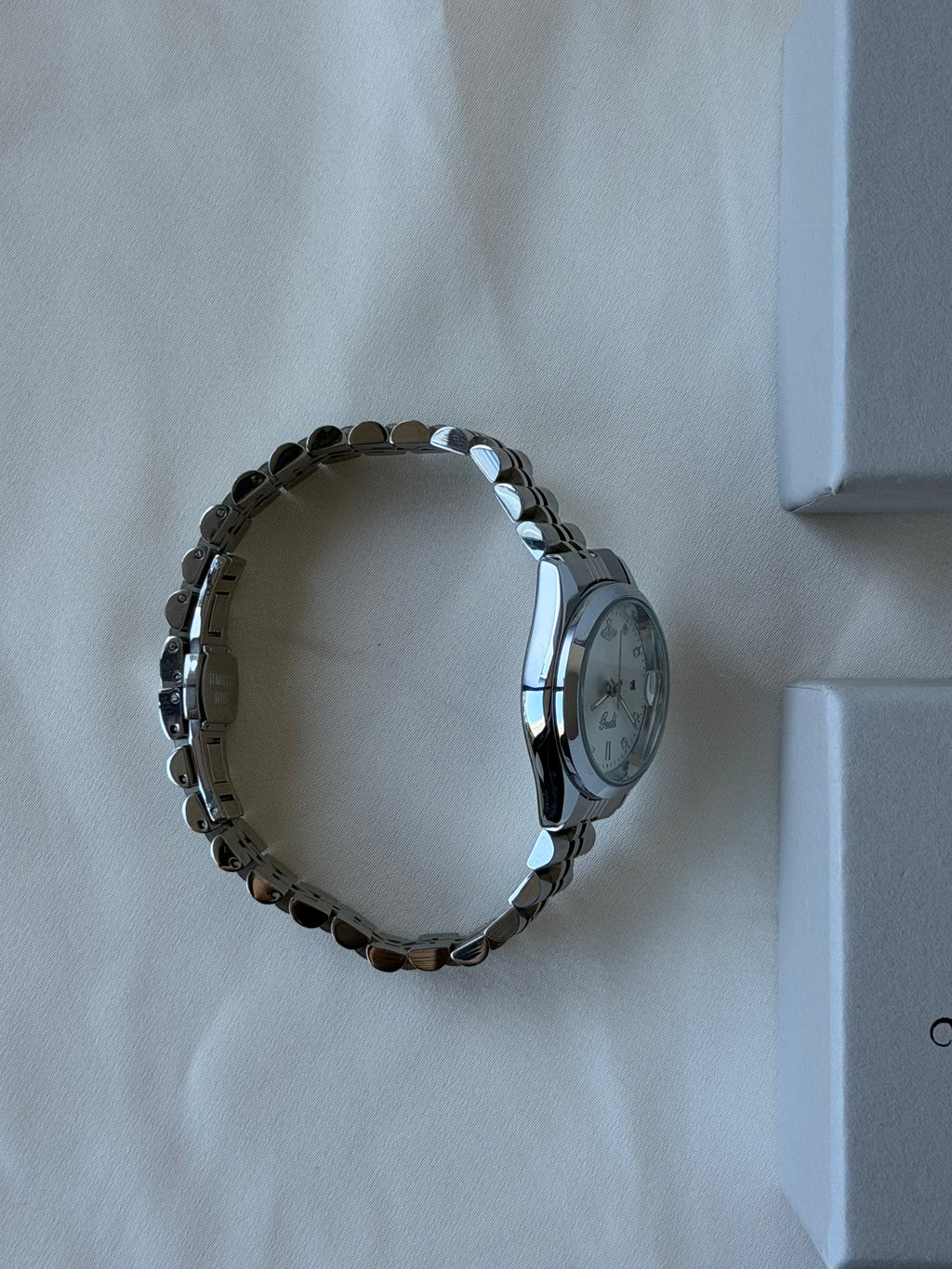 VW Little Camberwell Watch - White