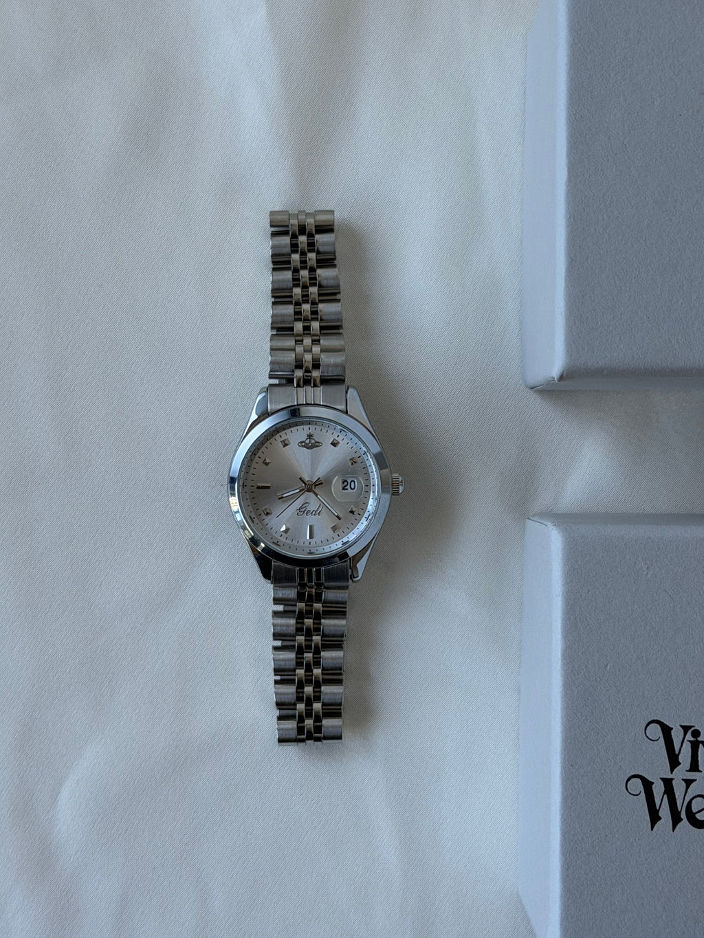 VW Little Camberwell Watch - White