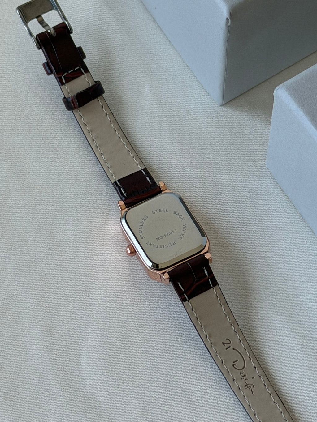 Vintage Roman Square Watch - Brown