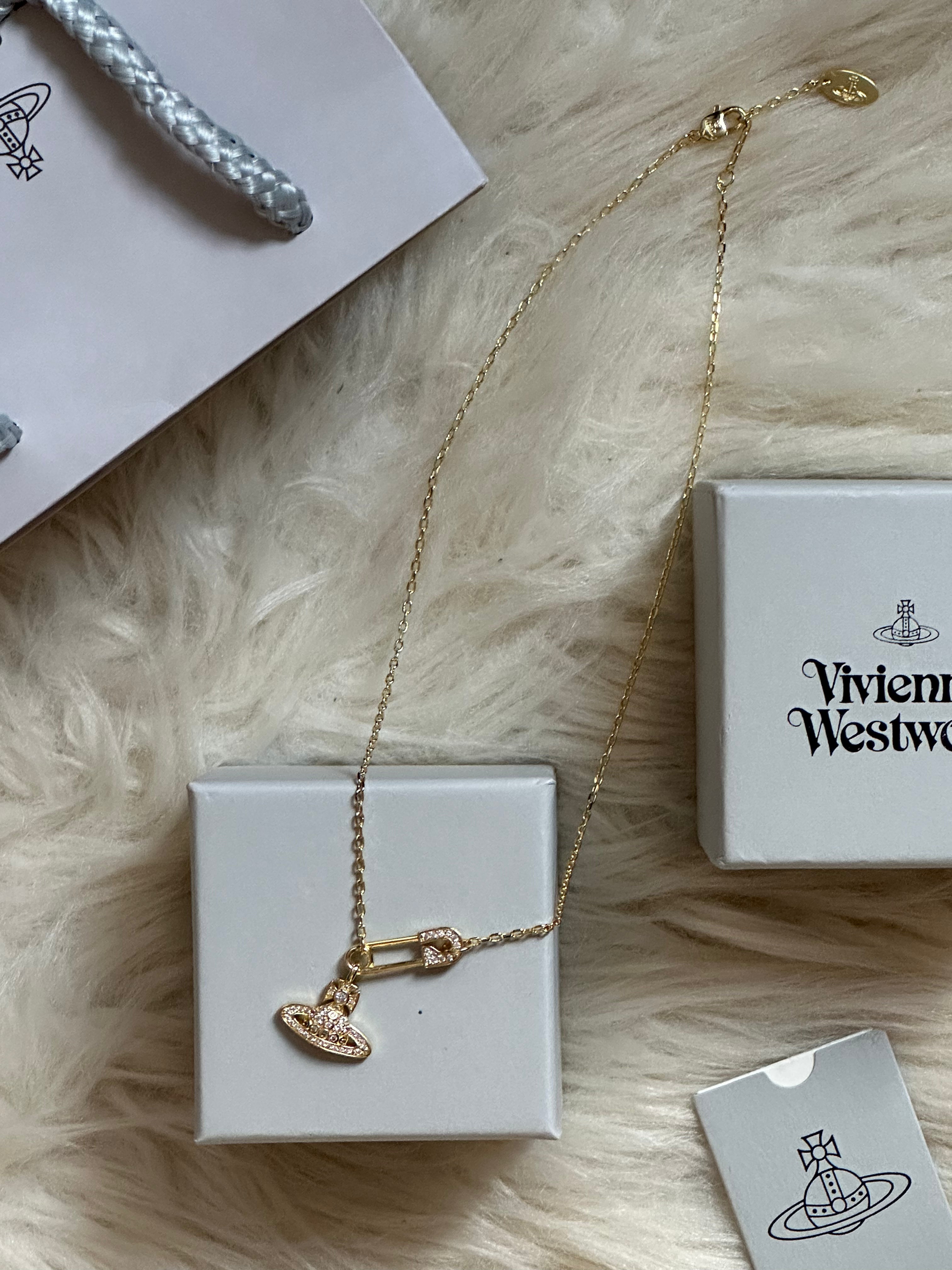 VW Lucrece Pendant Necklace - Gold