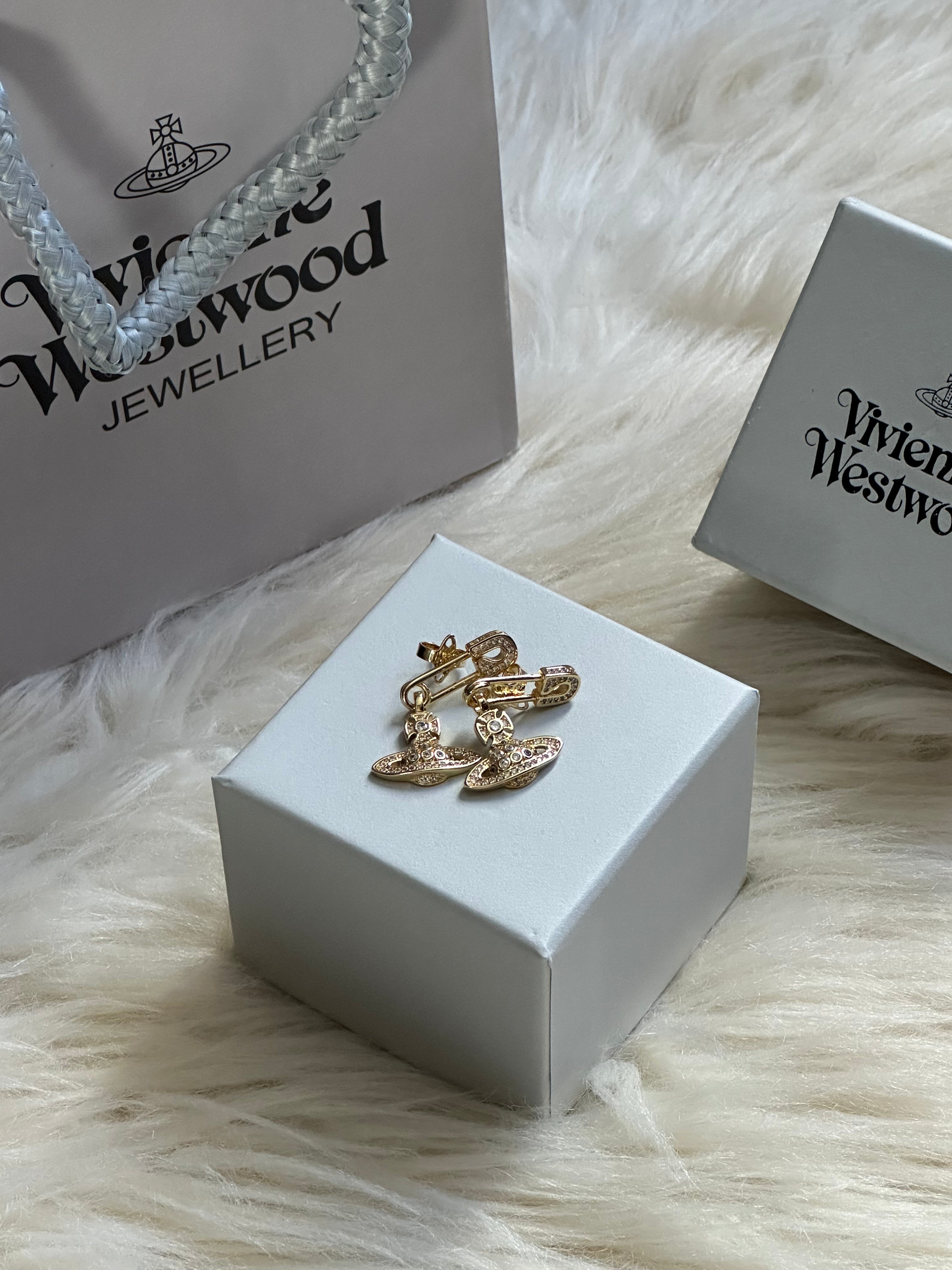 VW Lucrece Earrings - Gold