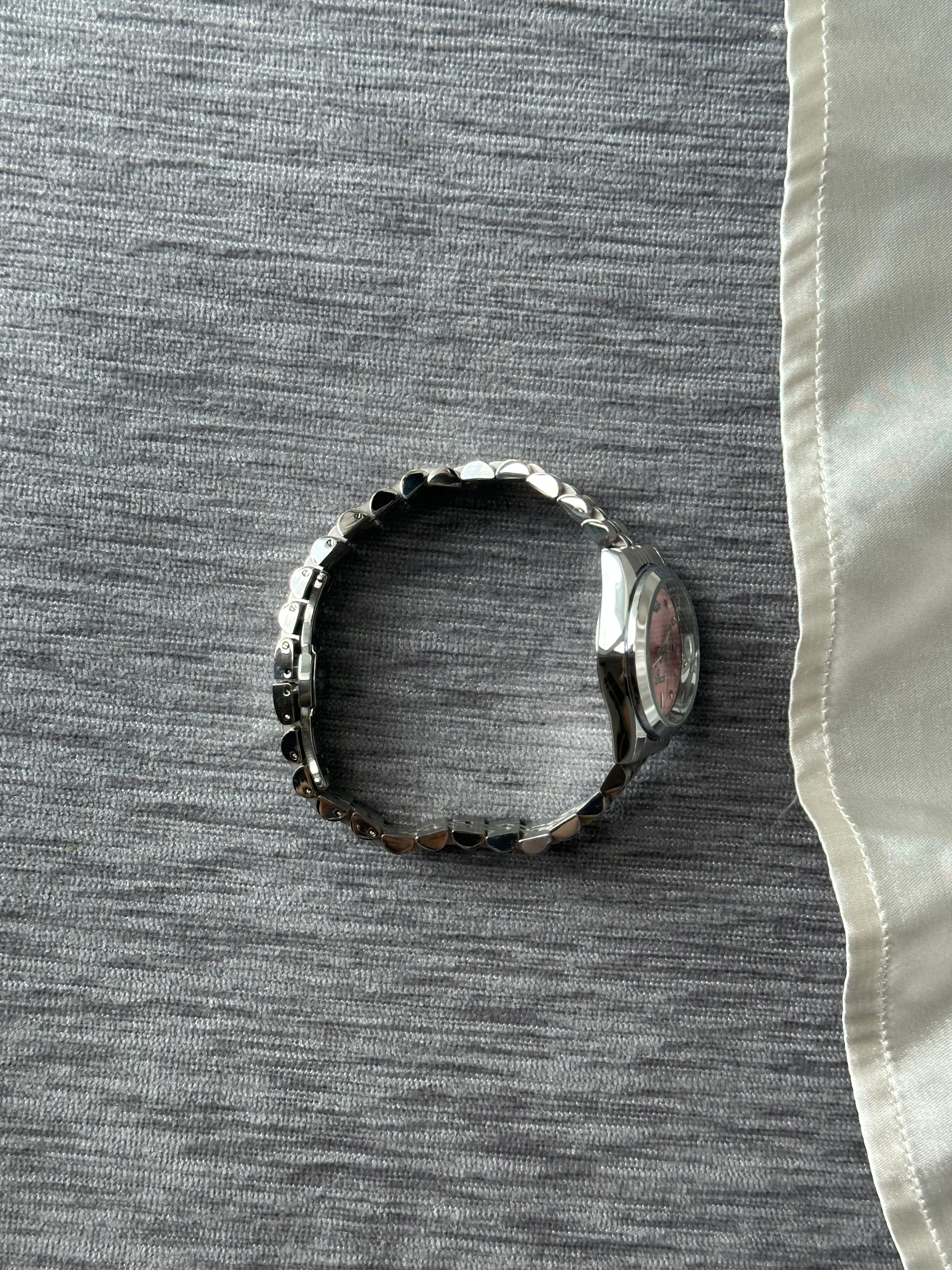 VW Little Camberwell Watch - Pink