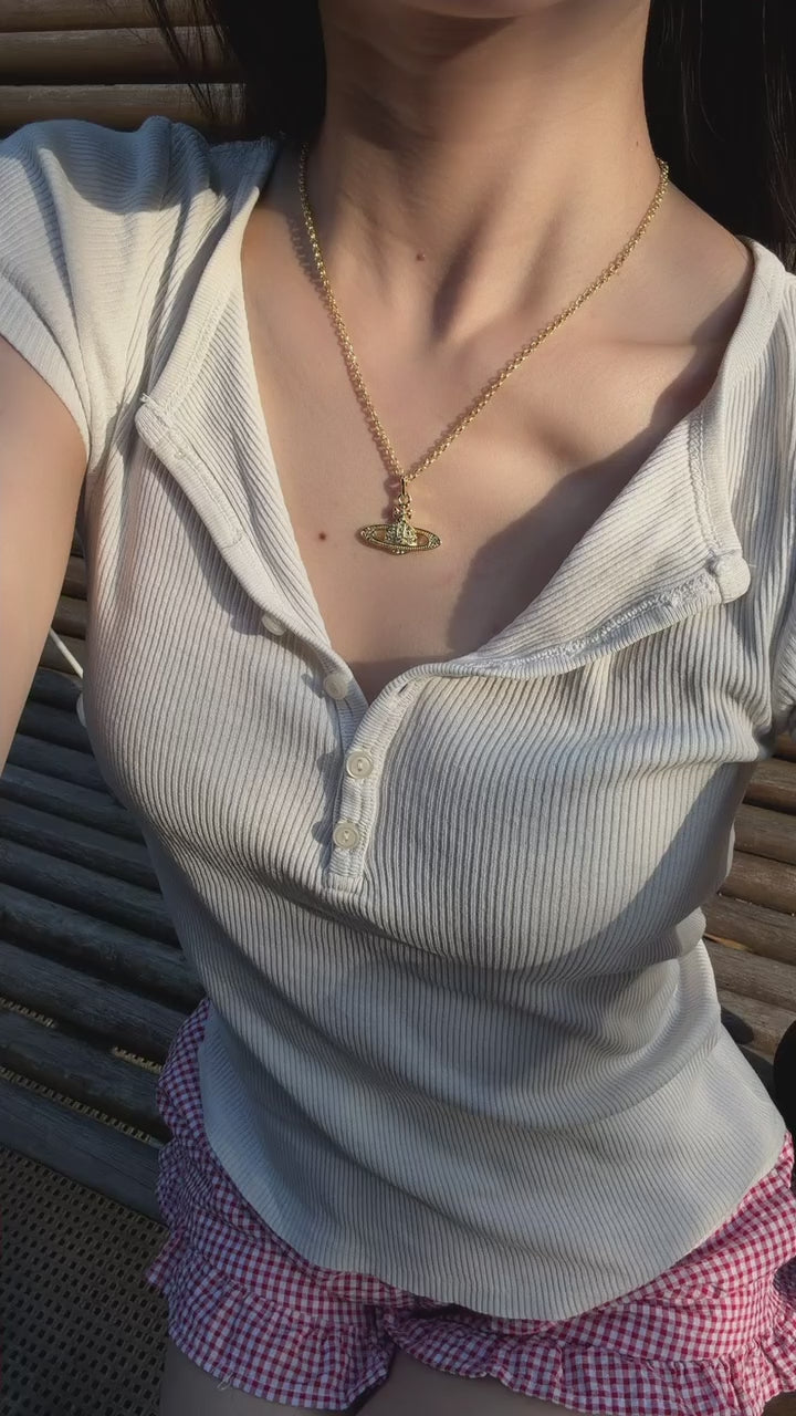 VW Mini Bas Relief Pendant Necklace - Gold