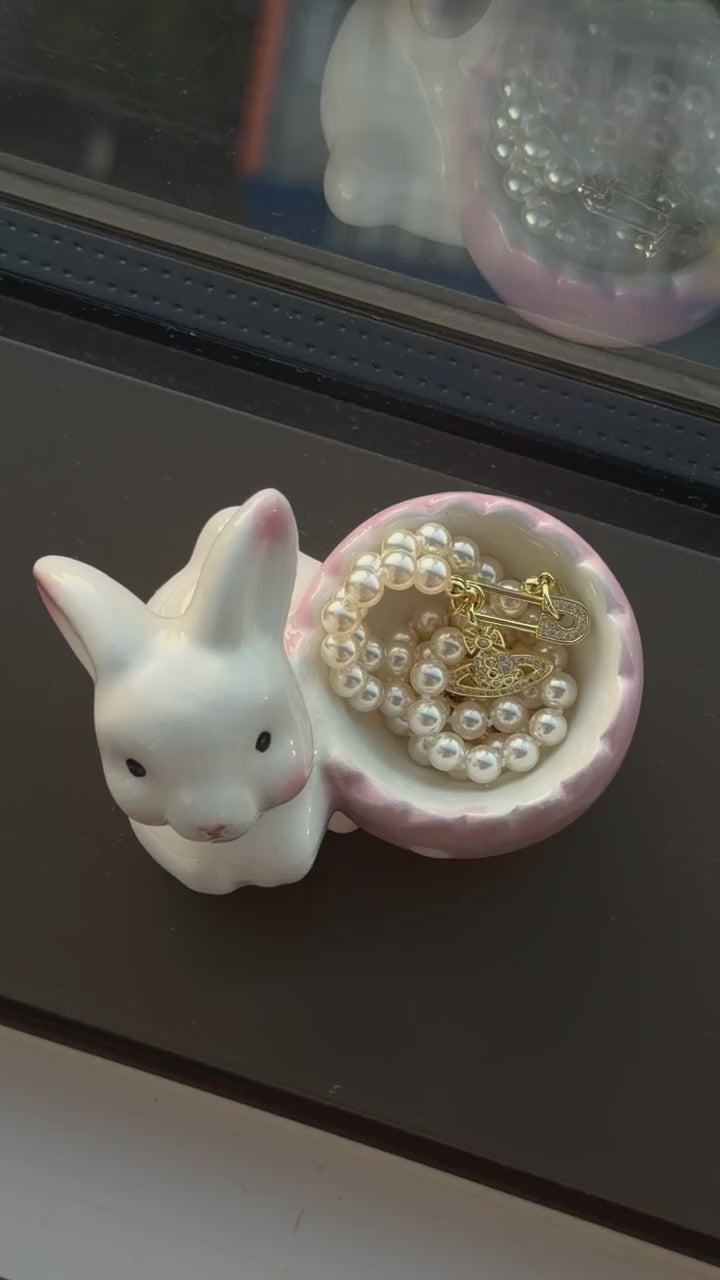 VW Lucrece Pearl Necklace - Gold